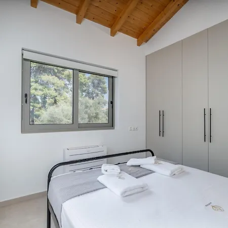 Aparthotel La Lucciola Lefkada City