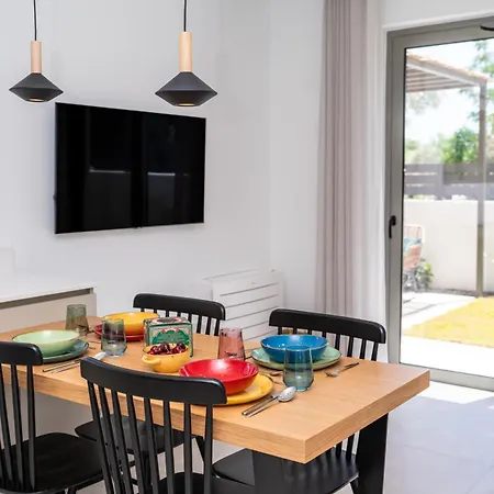 La Lucciola Aparthotel