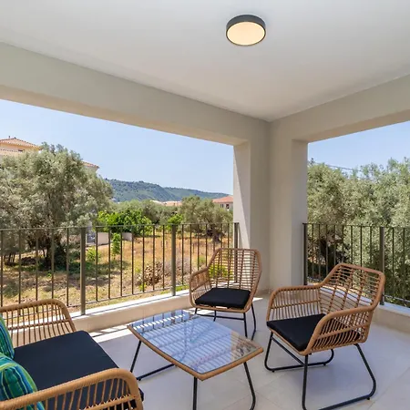 La Lucciola Aparthotel Lefkáda